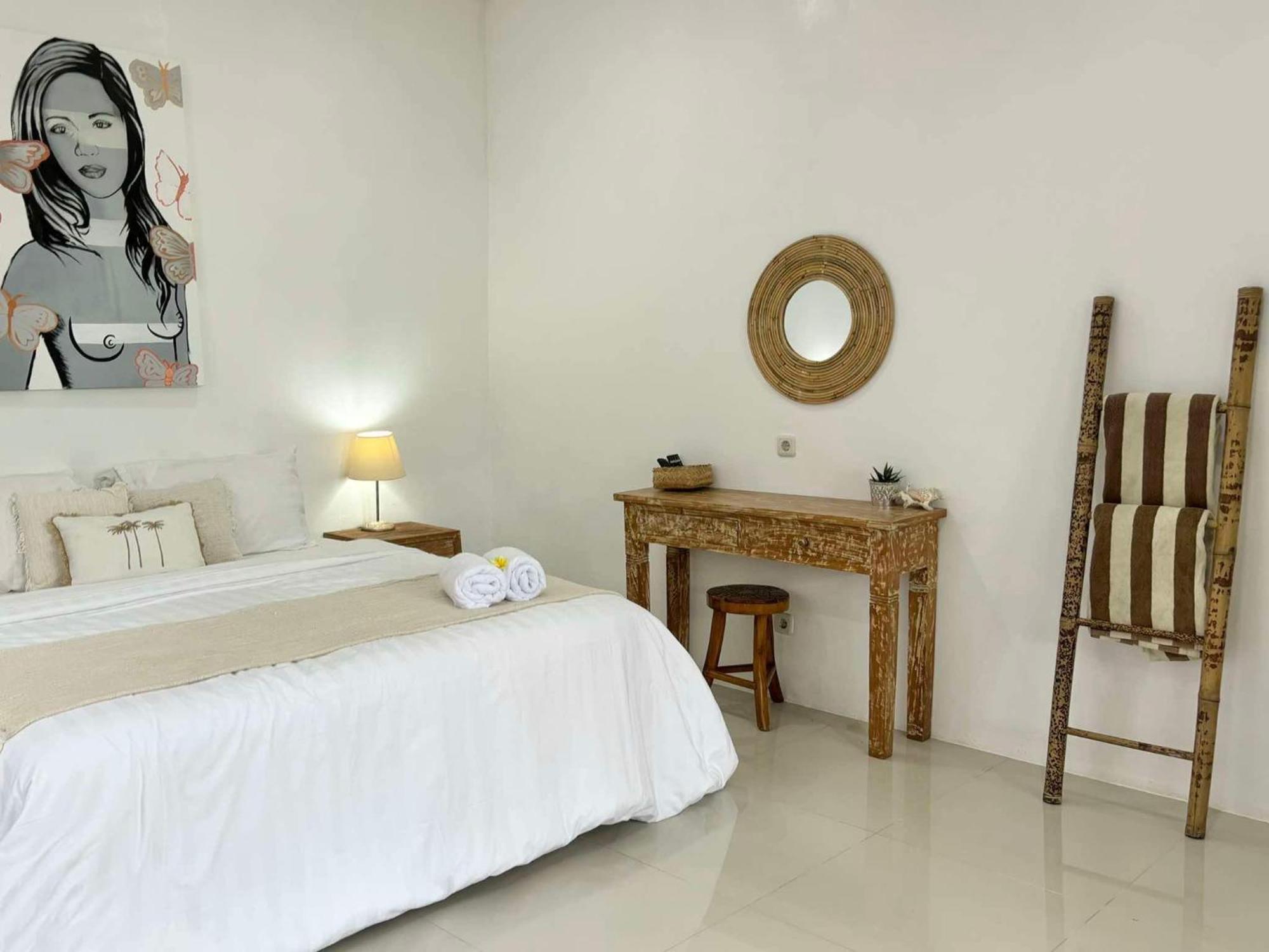 The Captains Villa Lembongan Exterior photo